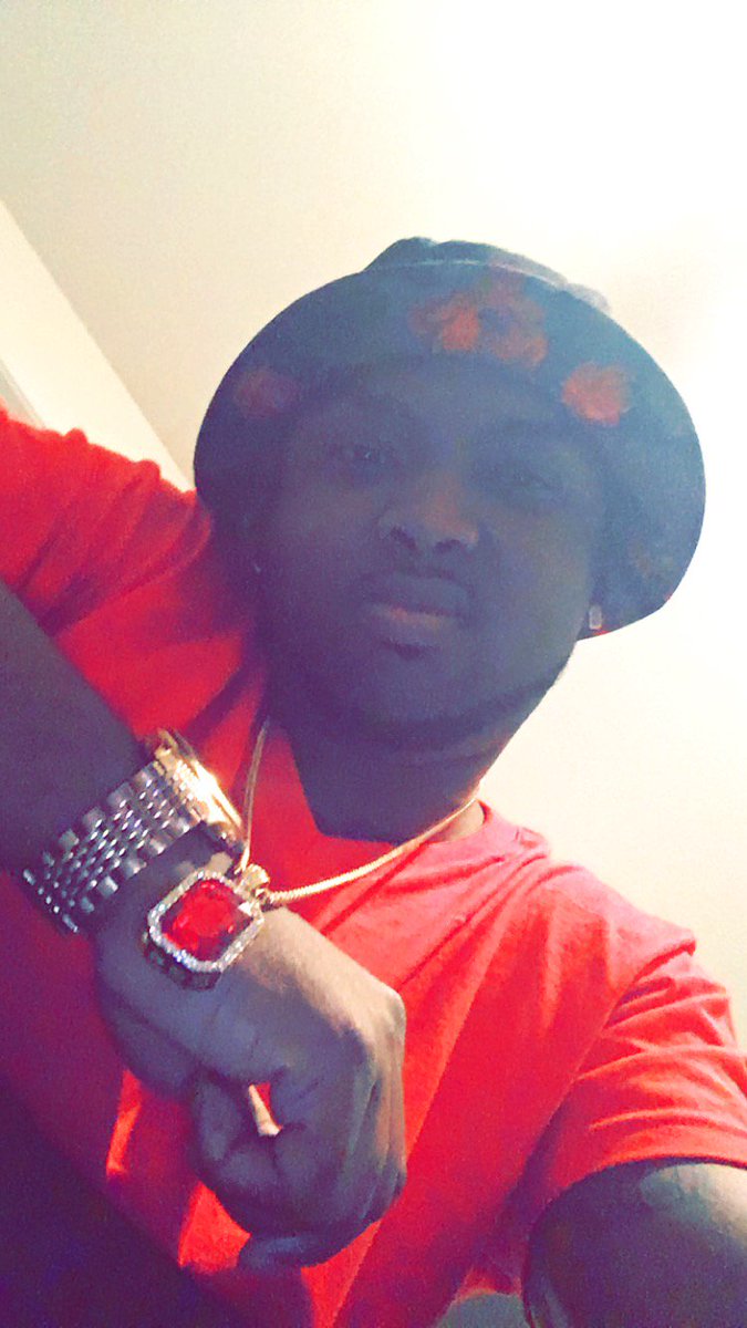 KangRoc_3000's tweet photo. Back like I left sumn bihh https://t.co/DqRAUEdtZG