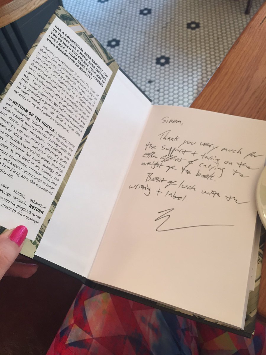 68MusicNY's tweet photo. Thanks for signing our book, @ESheinkop. Musicians, get it! Cc: @MusicDealers @Sonicbids @ReverbNation @GoGirlsMusic https://t.co/k2ntrIPNqo