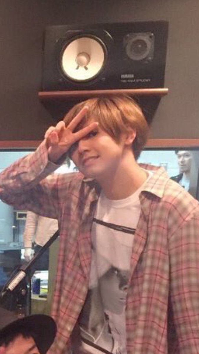 EXfamily_gene_'s tweet photo. ピースの仕方可愛すぎでしょ😳💓

#片寄涼太
#GENETALK https://t.co/jpGuLEJiwy