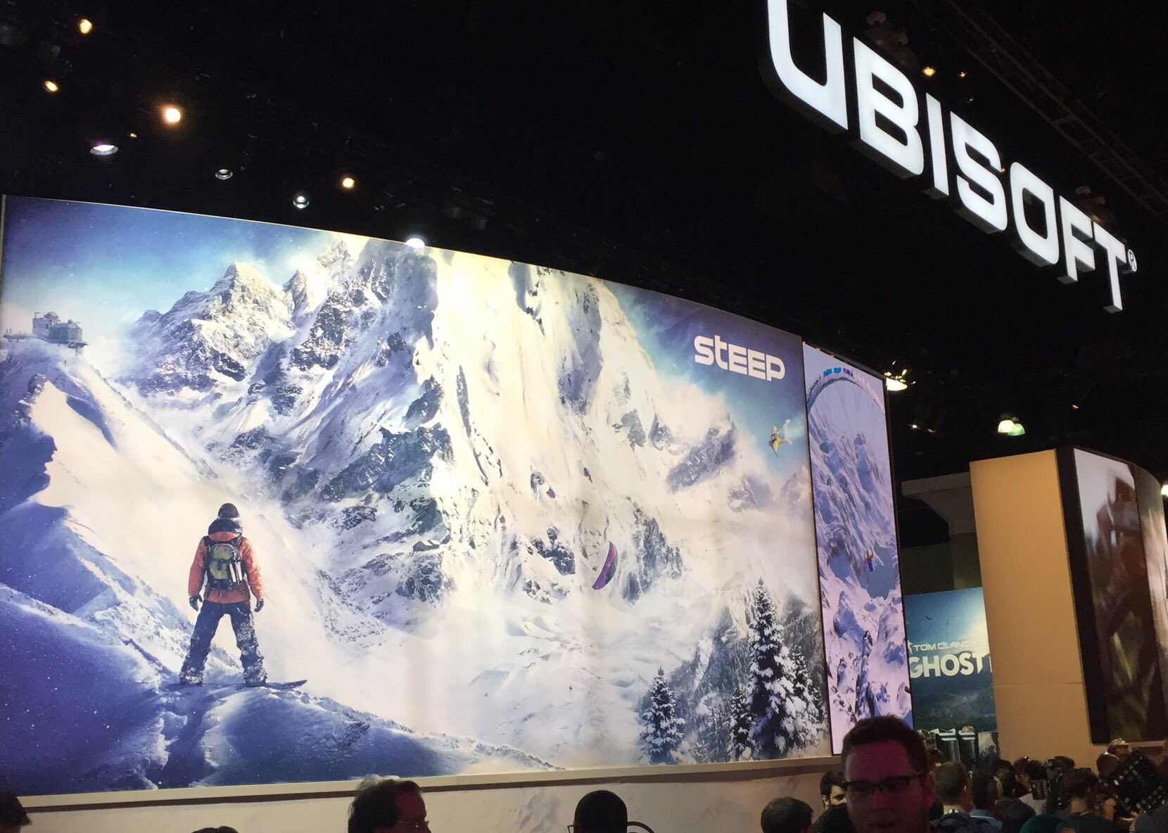 Ubisoft Support on X: With Steep's open-world setting, you can find your  own path down the mountain! Will you choose to ski, snowboard, or  paraglide?  / X