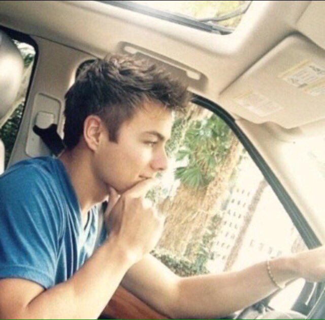 Lucasfriar___'s tweet image. Hey it's Lucas! New acc

- not new to #GMWRP
- Needs mains (pls)
-ship with chemistry (but preference is Lucaya)