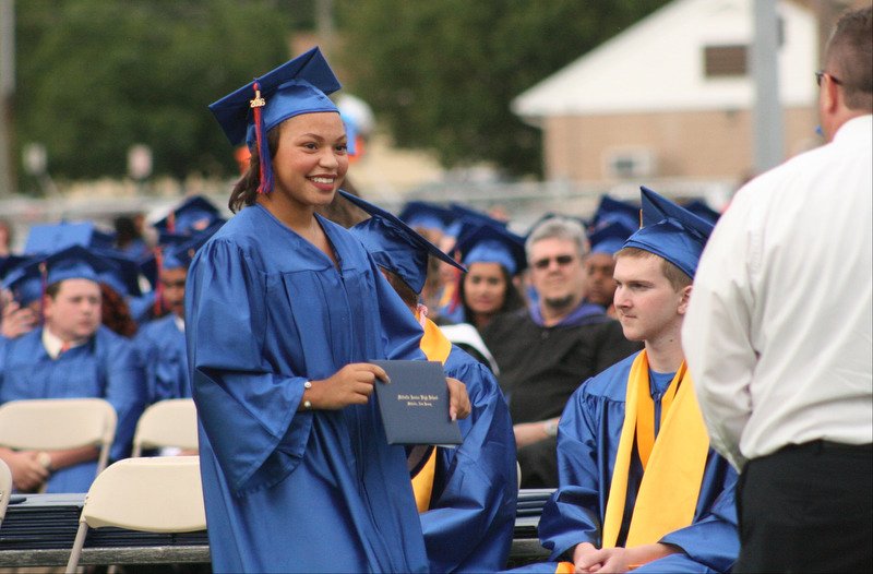 Millville Senior High School graduates Class of 2016 (PHOTOS) bit.ly/1PuGsLA <a href="/MSHSPrincipal/">Kathleen Procopio</a> <a href="/MSHSLibrary1/">MSHS Library</a>