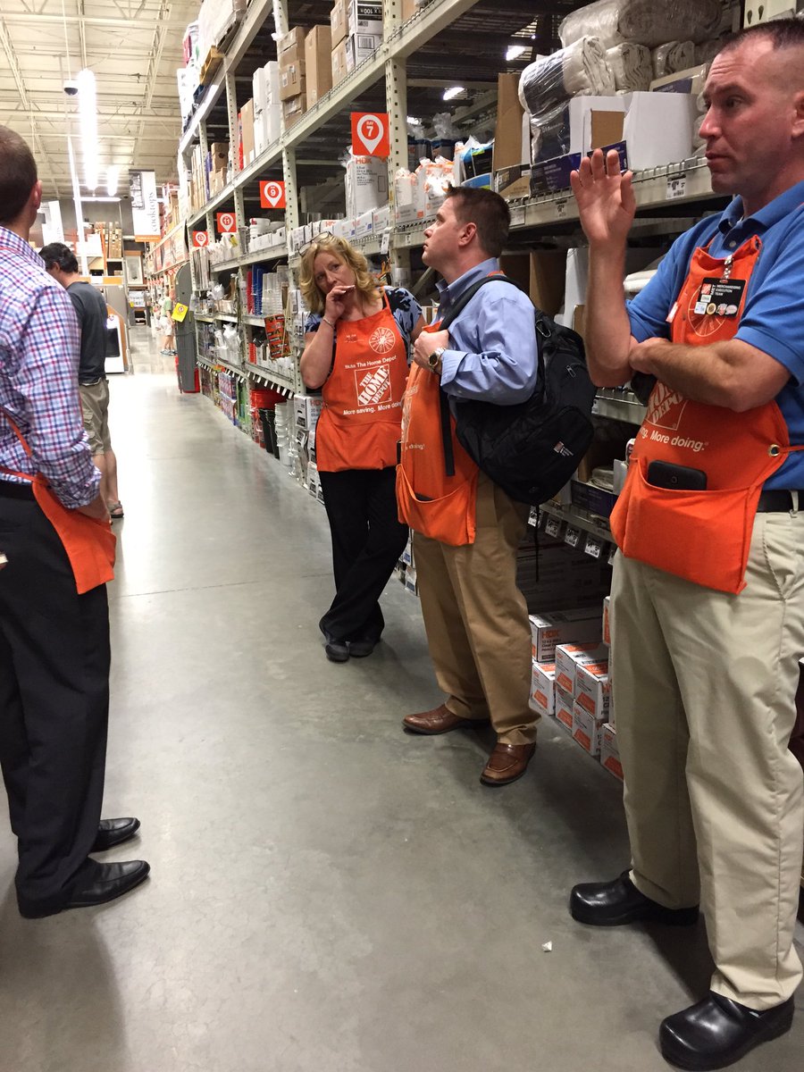 District 75. Store 4152. Awesome MET walk tonight with the overnight MET. Thank you store 4152. #markel