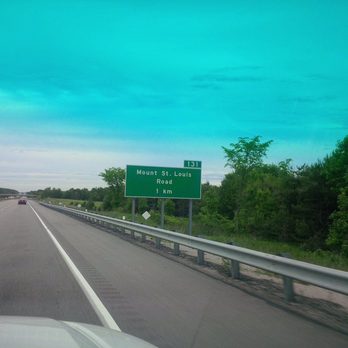 waynemiddaugh's tweet image. On my way home from the big city and saw the Rd to the place the sidelined Jimmy #jimmyholdsgrudges