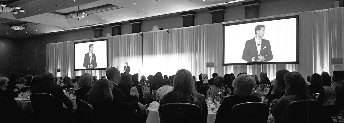 marchofdimescda's tweet photo. "To know what is important, is to be in touch with your ultimate motivation." - @RalstonSpeaks #ABDinner16 https://t.co/bl29jHH1Ol