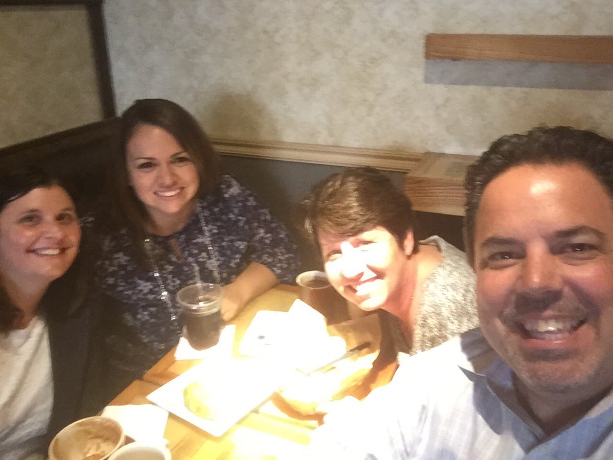 TimWaites's tweet photo. Great day in the city &amp; fantastic conversation @sgarcia_sbx @IhaleyM awesome 😃@mryscott #sbuxnec https://t.co/A7tNkdxjb4