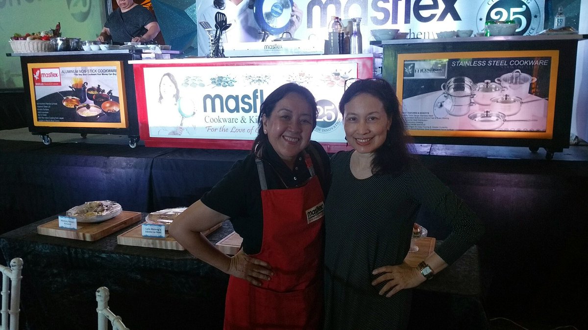 philippinebeat's tweet photo. Who can pass up the chance to have a photo op w/ Nancy Reyes-Lumen herself! #cookingwithmasflex #masflexcookware https://t.co/Lqk1QwvvX0