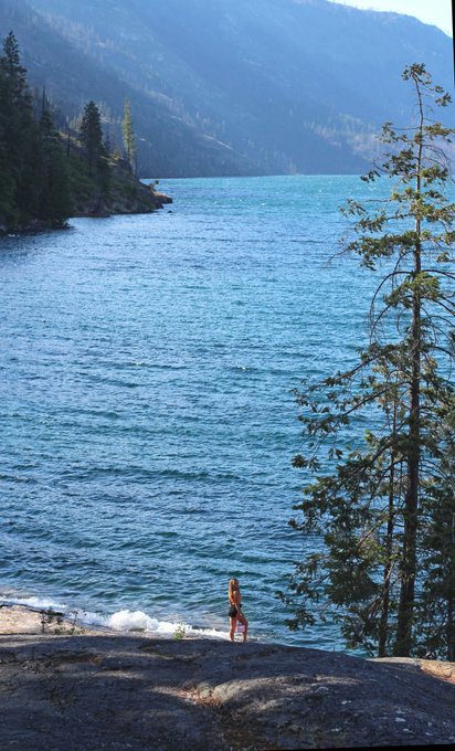 Any of you been to #LakeChelan? That's where I shot these lovely #NSFW shots #outdoor #nude  https://t<a href="/tag/lakechelan"class="tags">#LakeChelan</a><a href="/tag/nude"class="tags"><span>#nude</span></a><a href="/tag/outdoor"class="tags"><span>#outdoor</span></a><a href="/tag/nsfw"class="tags"><span>#nsfw</span></a>