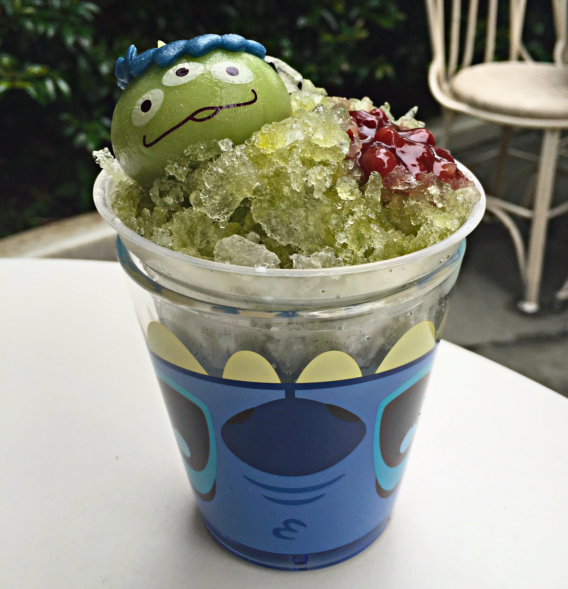 Mezzomikiのディズニーブログ 東京ディズニーランドでシェイブアイス かき氷 が本日からスタート はちまき姿がかわいいリトルグリーンまんのトッピングされたシェイブアイス 抹茶あずき も T Co Vbol7x5jre T Co Qnqxdeuzzc Twitter