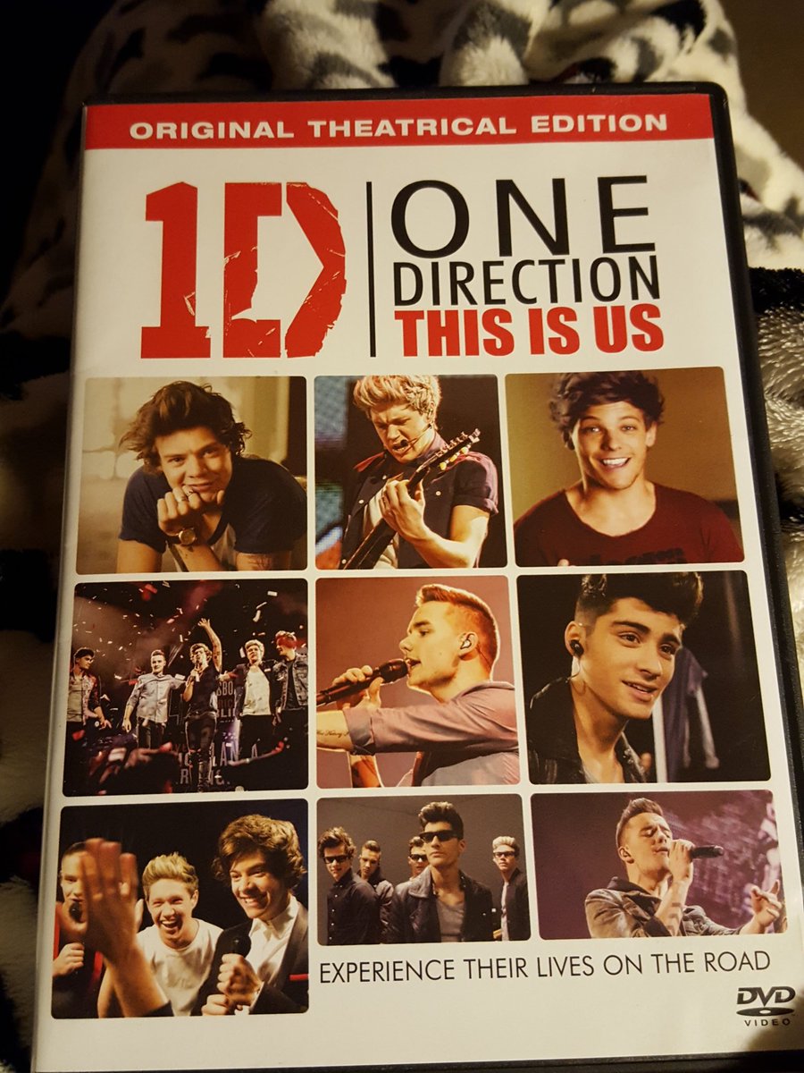 tinyeagle71's tweet image. Loving my evening with my Daughter and 1D!