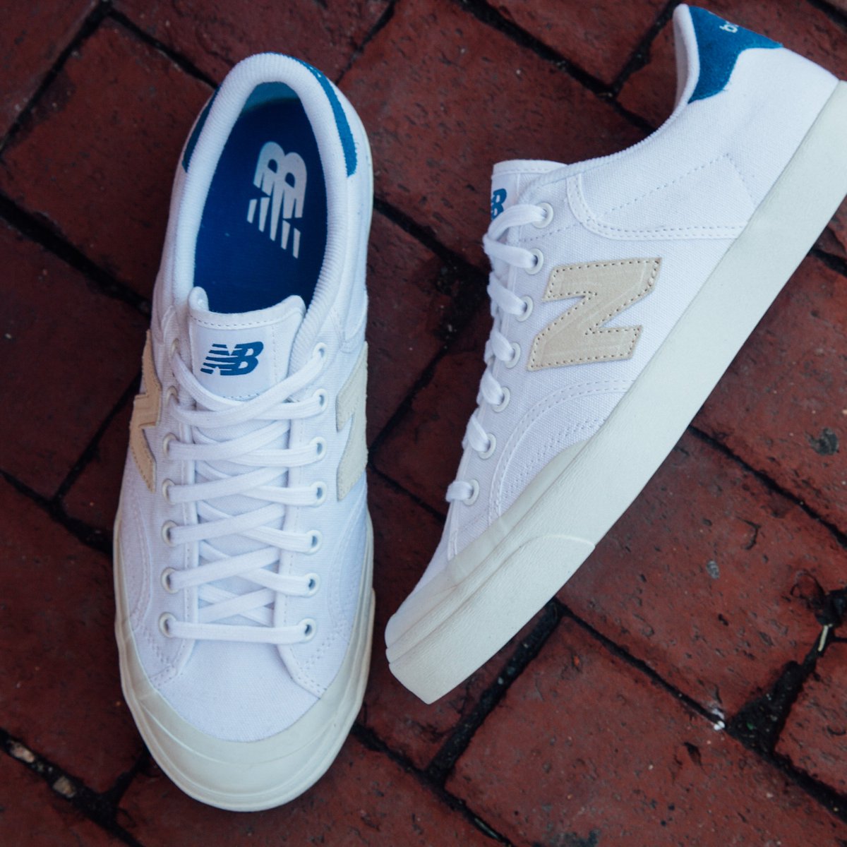 new balance court classic