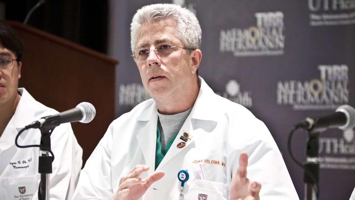 TheOnion's tweet photo. Sensitive Scientists Report 5 In 5 Women Don't Know How Beautiful They Are https://t.co/2vu9ONX3Wb https://t.co/UsiYBza5Fh