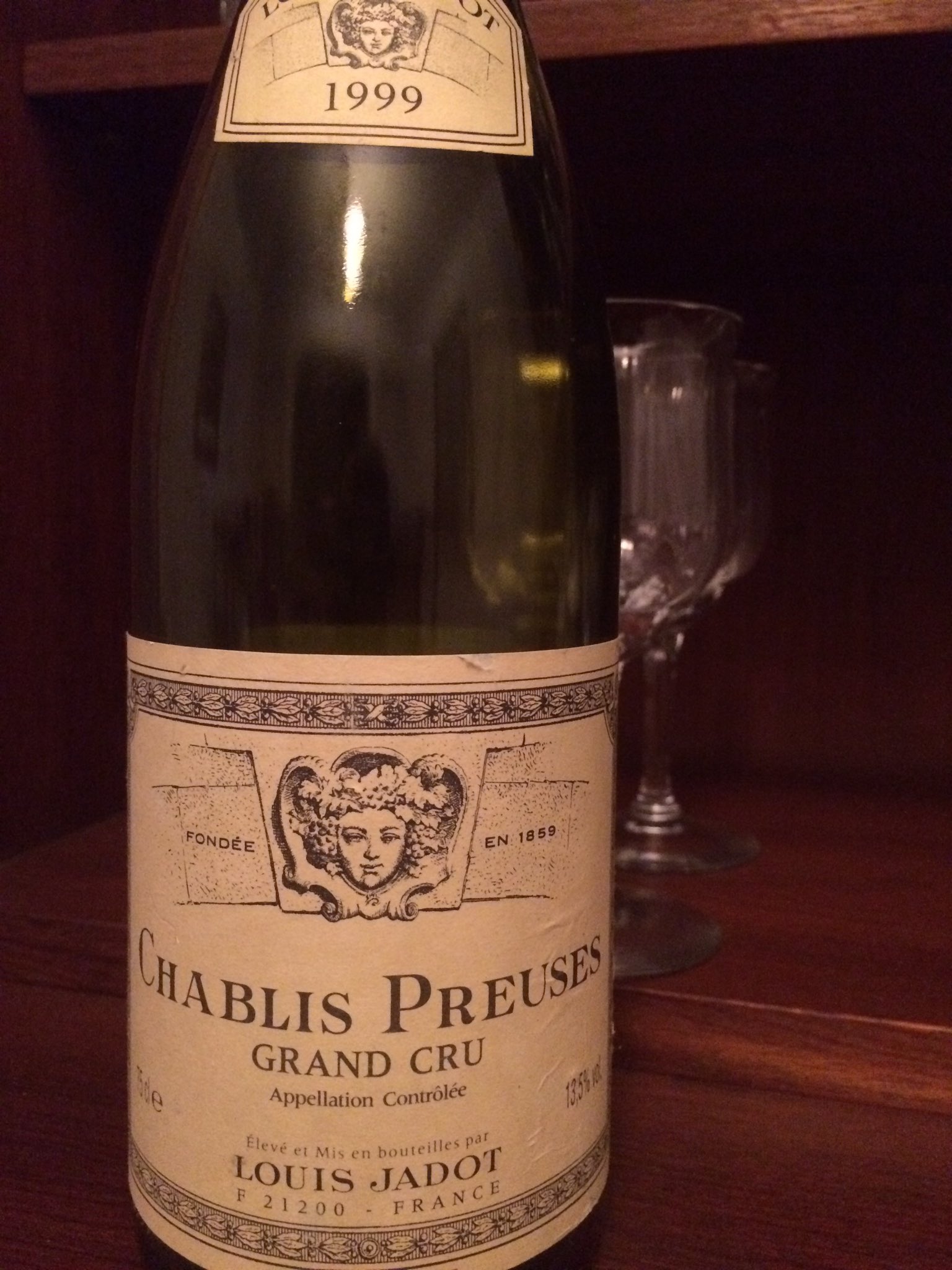 Le Bon Vin Inmyglass Joyeux Anniversaire Valenw Ce Chablis A Votre Sante