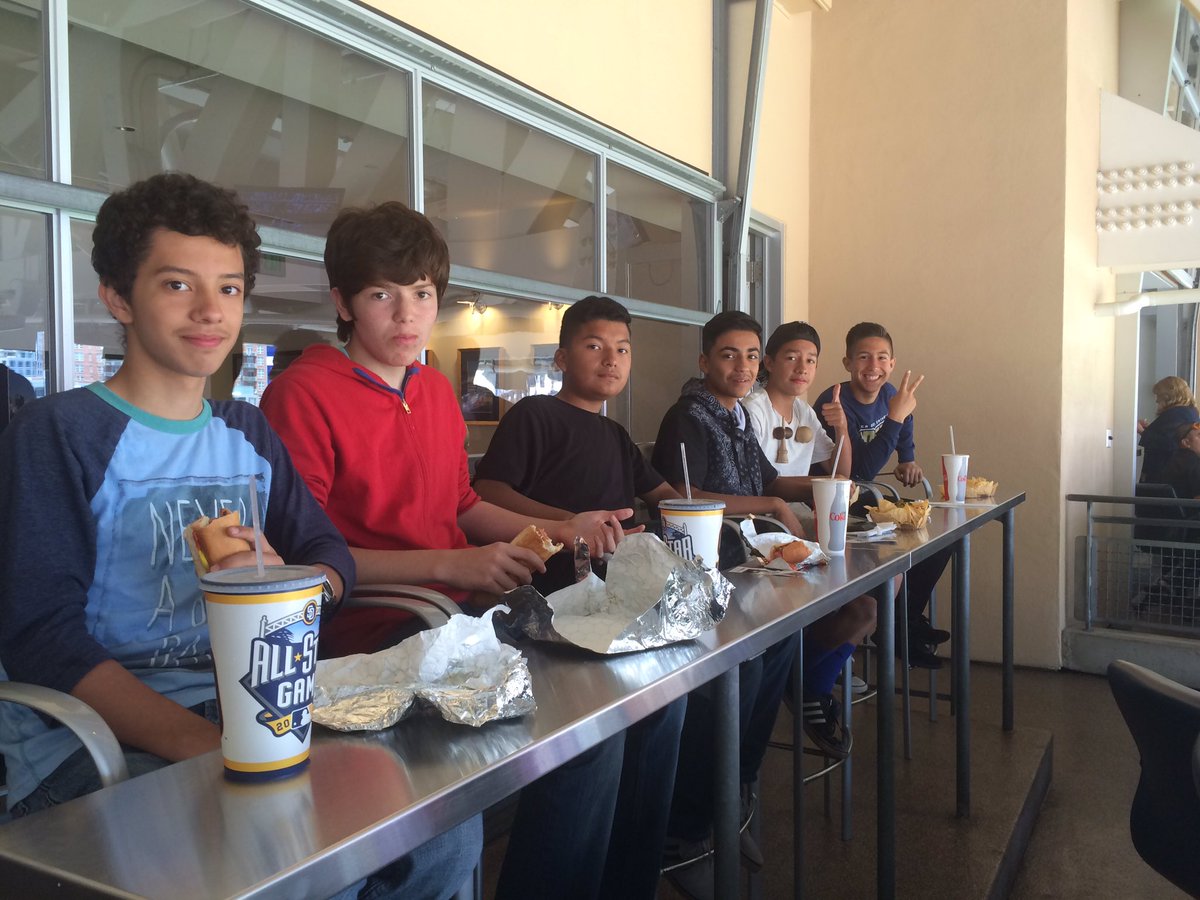 Xochitl Alvarez tweet media