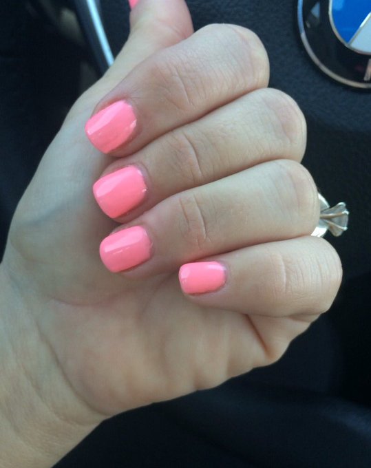 the color for today's mani/pedi 'spoiled princess' 👸🏻💅🏻 if the name fits, wear it. https://t.co/x7EL<a href="/tag/fetish"class="tags"><span>#fetish</span></a><a href="/tag/niteflirt"class="tags"><span>#niteflirt</span></a>