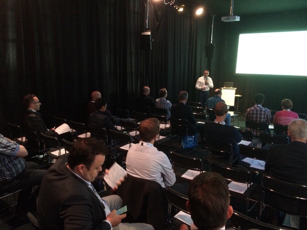 KrisVHAtDell's tweet photo. Lots of interest in @DELLBeLux view on Software Defined Storage presented at @StorageBenelux. Visit our booth https://t.co/YuSVnAdcj3