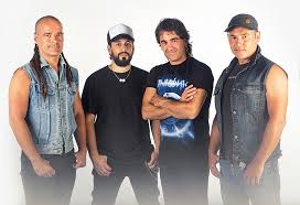 novatillo7's tweet photo. Mi primer concierto fue @SUTAGARofizial https://t.co/XeXPcwxIjW