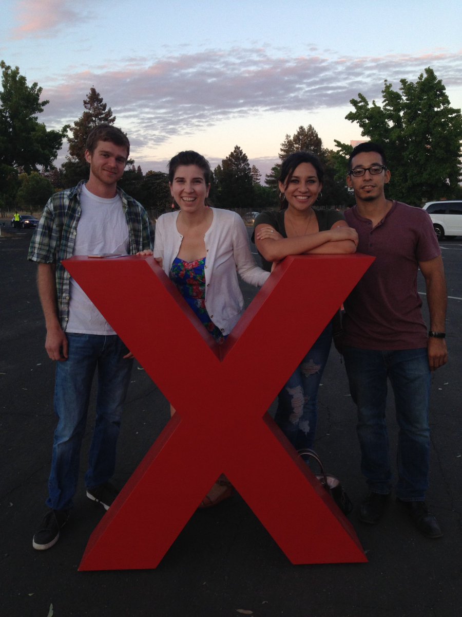 _Ezelidon's tweet photo. Enjoying @tedxsacramento with @vpol and @lumo3s! #TedXsacdrivein #PicWithX https://t.co/iZBmnCDfum