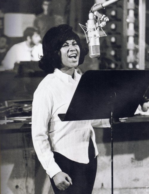 ktanaka13's tweet photo. “Music can take you right back, years back, to the very moment certain things happened in your life.”Aretha Franklin https://t.co/JZIZppdhY7
