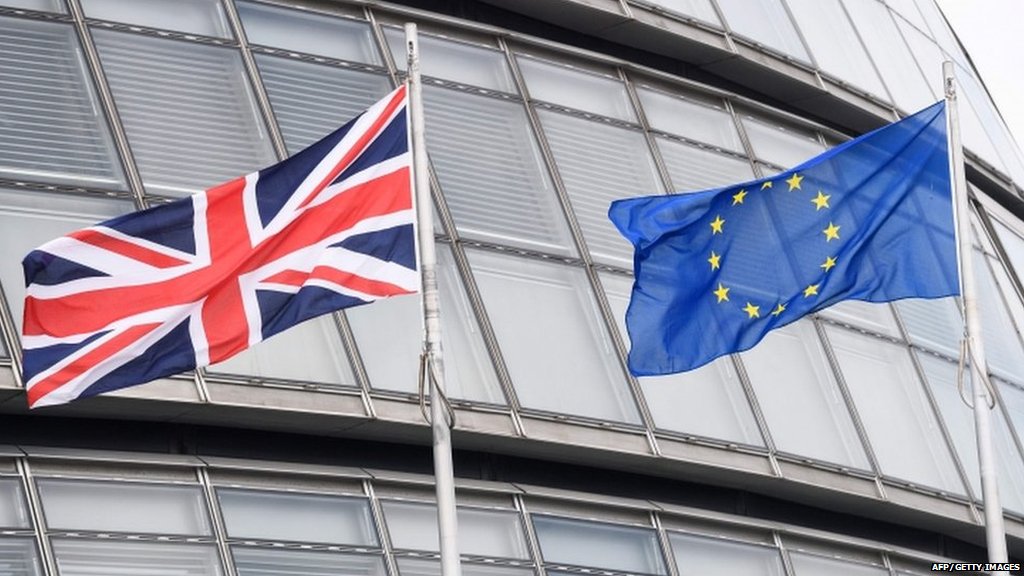 Leaving EU would be "grave threat" to local economies, 10 Labour city leaders say #EUref
bbc.in/1UWluGY