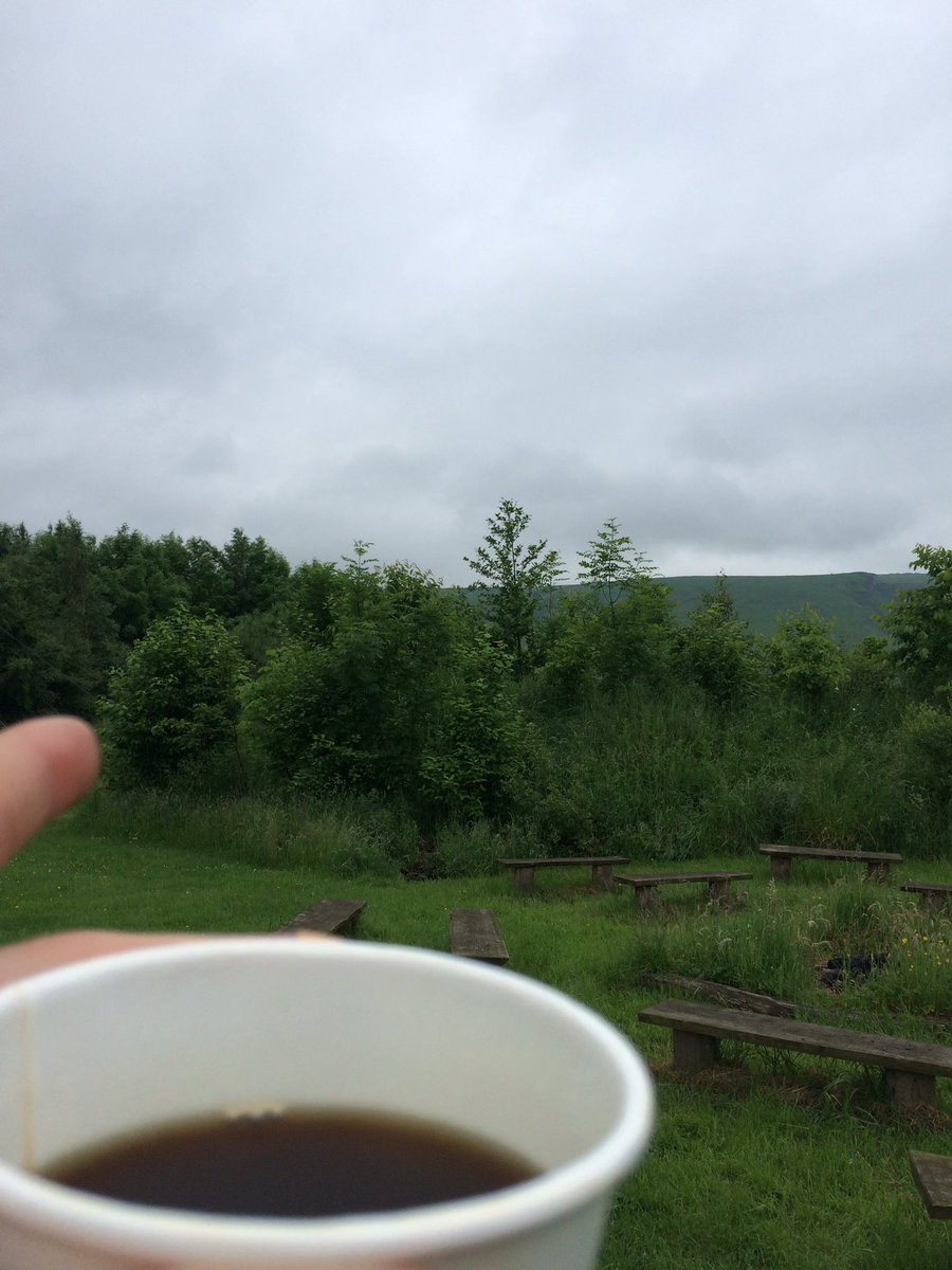 vicwestcoast's tweet photo. Day 16 #30DaysWild starting the day, #dry #drinking #coffee #outside https://t.co/bhQ6wQWXSa