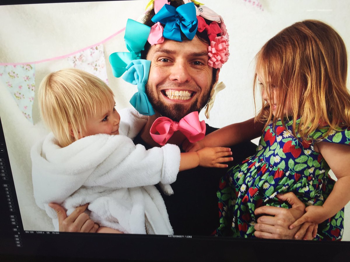Summer-Joules (@summerjoules13) on Twitter photo #fun on my job with the #photographer #childmodels #brand #catalogue #online <a href="/MajesticModels/">Majestic Models</a> #makeup #bows #model #fun on my job with the #photographer #childmodels #brand #catalogue #online <a href="/MajesticModels/">Majestic Models</a> #makeup #bows #model