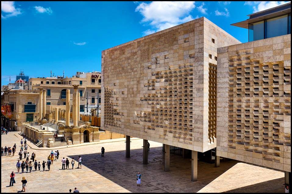 Have you ever seen the Parliament House in #Valletta? An amazing building design by Renzo Piano #HomesofQuality #HOQ