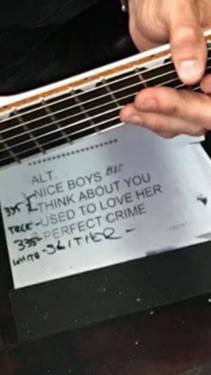 #GunsNRoses are rehearsing a cover of #VelvetRevolver 's “Slither” alternativenation.net/guns-n-roses-t… #Slash