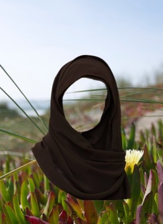 htphuong82's tweet photo. I've been #Hijabified with https://t.co/SViHZqGbJf for iPhone https://t.co/mcqijUfsWS