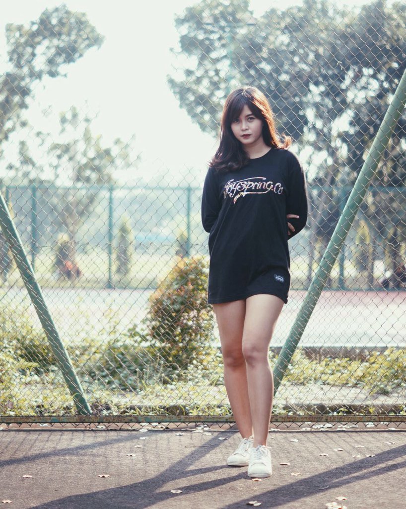 JOYSPRING - FLOWER BLACK / Material : Cotton Bamboo with Plastisol Curing / Size : M , L , XL , XXL / IDR 150 K