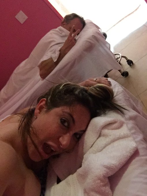The OG'sgetting massaged by two hot Asian Chics after dinner#dessert #ogstyle #clubsavannahjane  @IslandmkMarc<a href="/tag/clubsavannahjane"class="tags"><span>#clubsavannahjane</span></a><a href="/tag/ogstyle"class="tags"><span>#ogstyle</span></a>