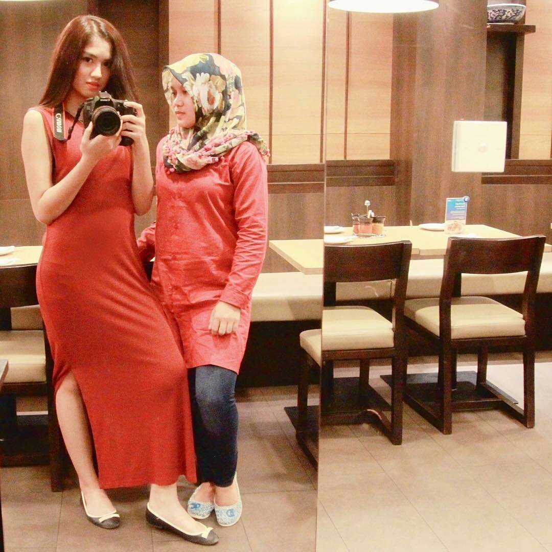 OchiversKALBAR's tweet photo. Sebelum minfa off, satu pict lagi buat kalian #ochivers, selamat menunggu bedug magrib yaa @ochi_24 &semuanya :) https://t.co/zO2N83OAeg