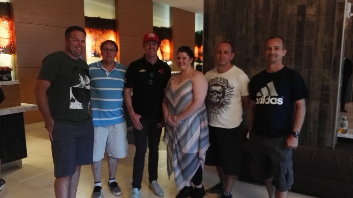 bzerkernz's tweet photo. @scottdixon9 @EmmaDaviesDixon  It was great to meet ya in Indianapolis. we had a blast. Go the Ford GT! https://t.co/S2WBauiXmf