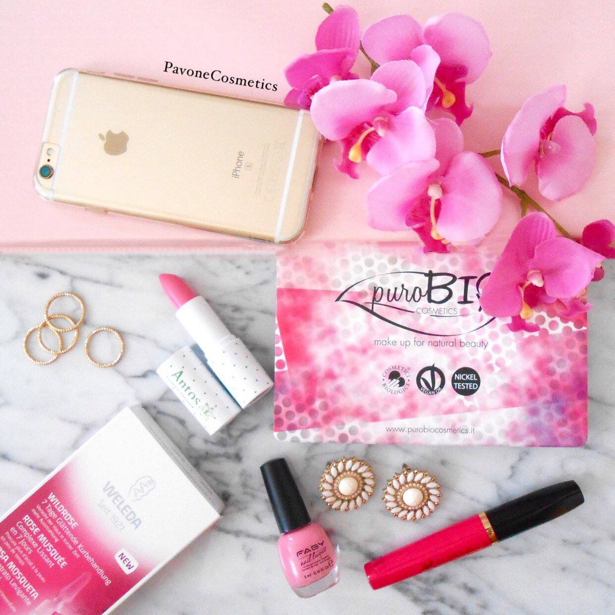 PavoneCosmetics's tweet photo. 👛👑💕 Green beauty and pink mood! 🍃 @WeledaIT @AntosCosmesi @Faby_Nails @AlkemillaBio #PuroBio #CosmesiNaturale https://t.co/63A7nXR6e9