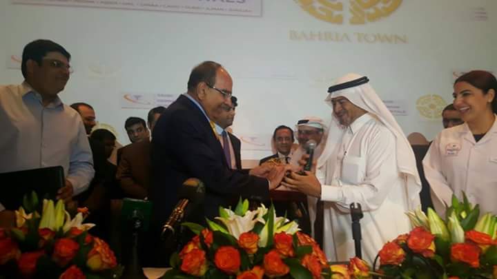 BTKUpdates's tweet photo. Bahria Town &amp; Bait Al Batterjee Medical Company Sign A Historical Collaboration Agreement https://t.co/qEt0YQRsJw