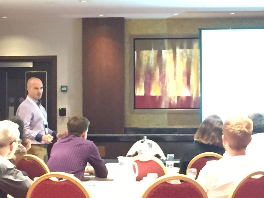 BASoapbox's tweet image. Great presentation (as usual) from @akafdmee at #ukoug_hyp