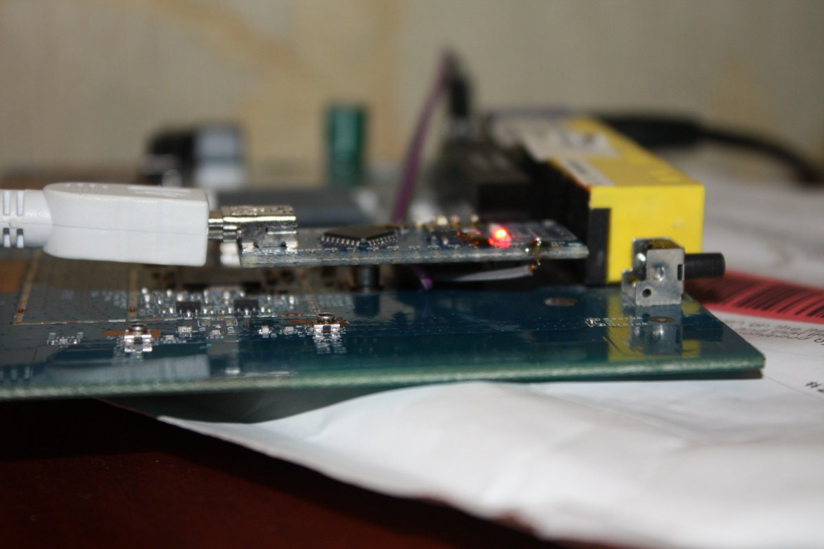 michael_zhilin's tweet photo. Finally I've fused #arduino & my RT-N53. Looks nice & running #FreeBSD 11-ALPHA1 with network. #CI #easydevelopment https://t.co/RN1ebStyFS