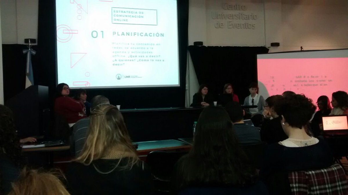 ComCienciaUNR's tweet photo. Estamos en un nuevo día del #CursodeRRSS #UNR #UNREnLasRedes. https://t.co/GP77ziVSVb