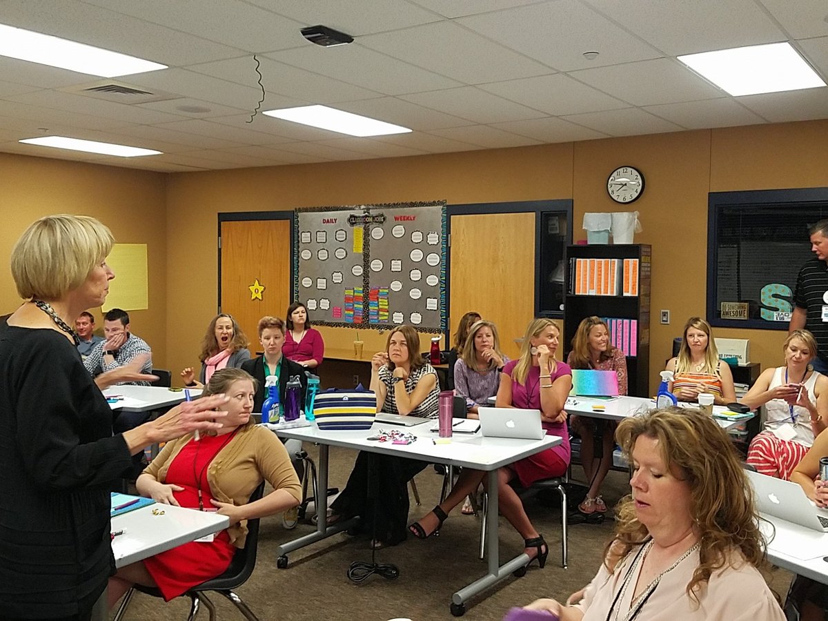 jennyphenry's tweet photo. Amazing teachers and leaders already planning our next @DCSDpd #dcsdtsws https://t.co/quvgfuLMeL