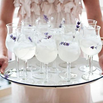 DetailleEvents's tweet photo. ♔ Moira Hughes // Lavender Lemonade. #eventdrinks #weddingreception #weddingplanning https://t.co/chjVGJ4ve8 https://t.co/l4g7nzXBKJ