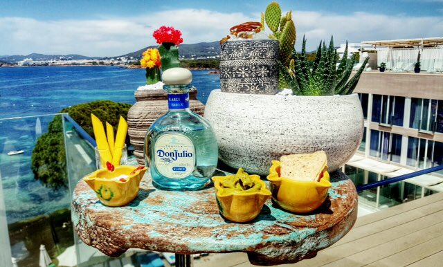 WorldClassSpain's tweet photo. @WorldClassSpain Cóctel Primavera en Atotonilco de Álvaro Martin Cuesta, ganador #Wordclass2016 https://t.co/cqK5VPZmLC