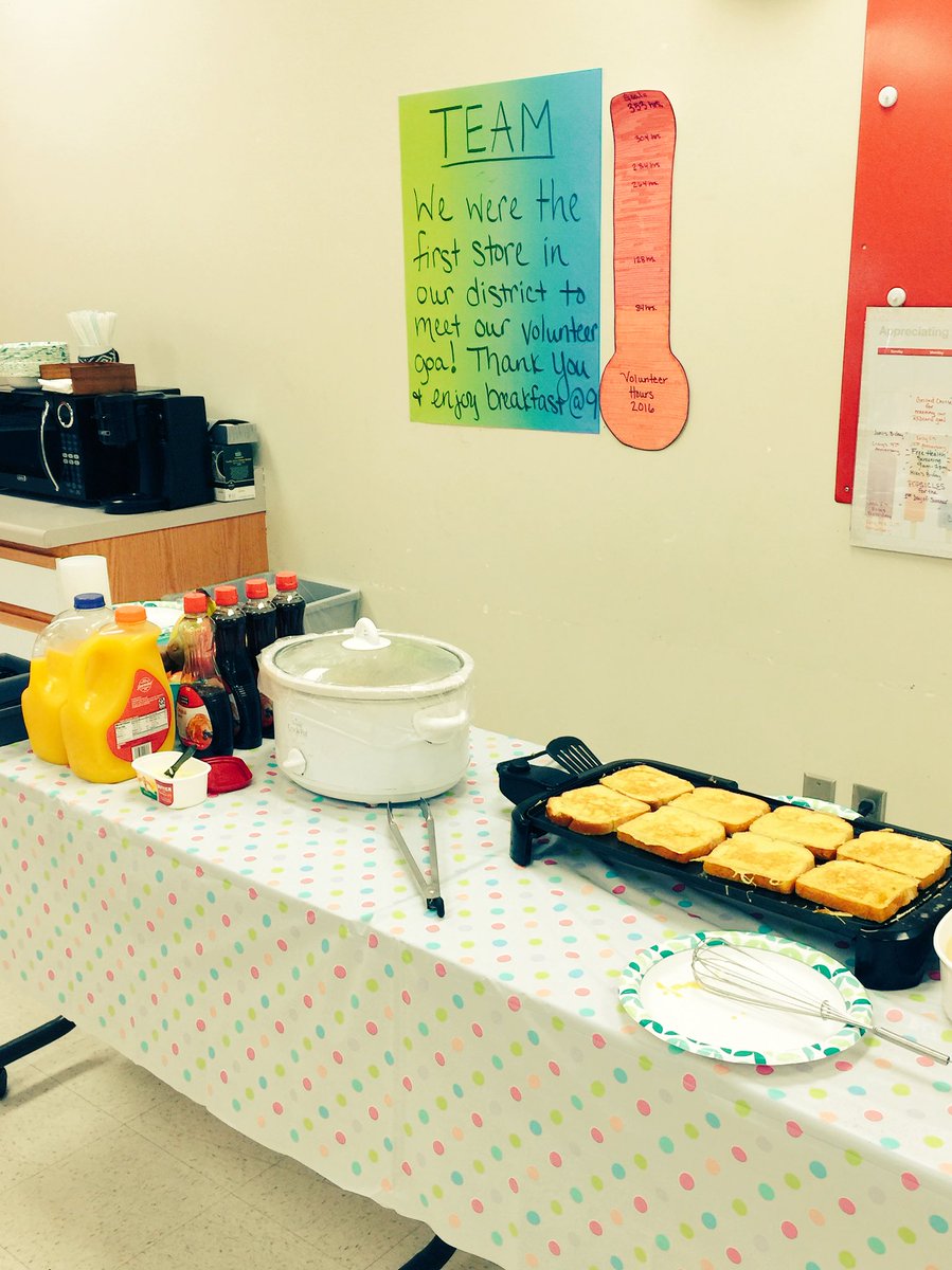 French Toast Day! #volunteer <a href="/NicoleJungmann2/">Nicole Jungmann</a> @jmbossy