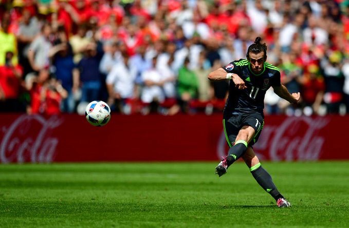 feritbalegareth's tweet photo. İngilizlerin tahtası itinayla sikilir Gooolazoooooo #WAL #EURO2016  #ENG  #HalaMadrid https://t.co/CeSLD6QSn7