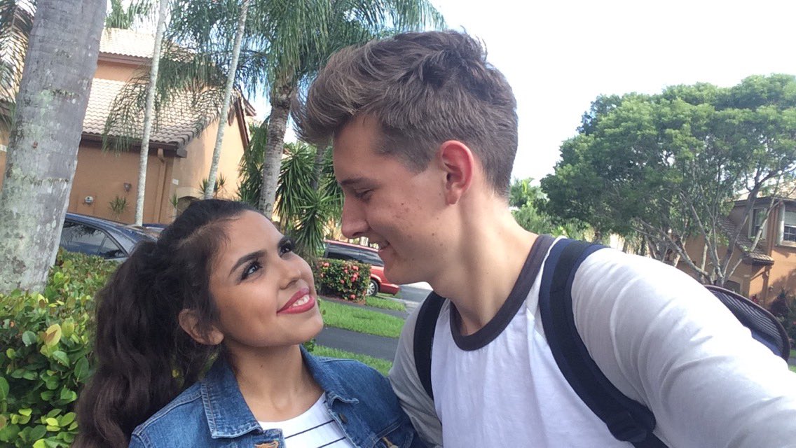 KristinSchanks tweet media