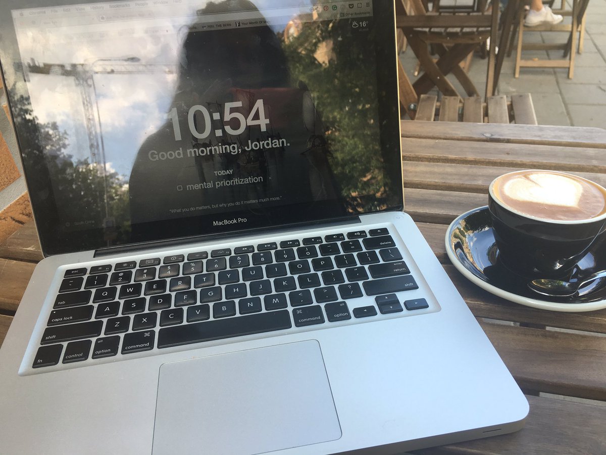 atemxyz's tweet image. That was a nice moment. #RemoteWork #DigitalNomad