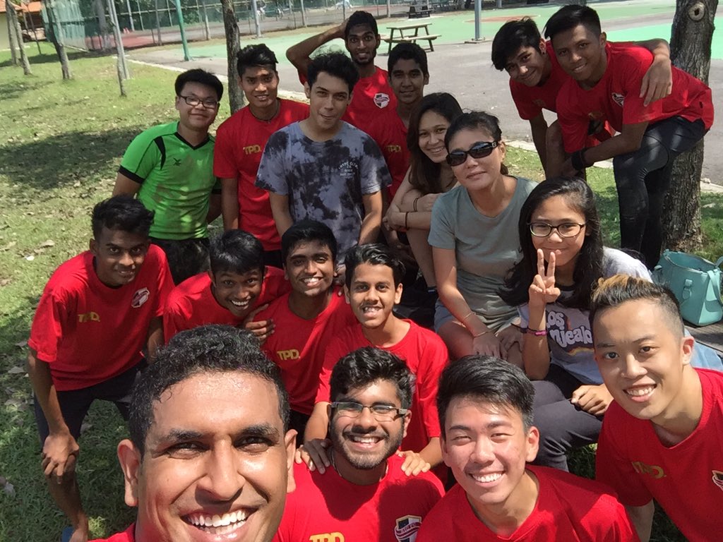SIC_FC's tweet photo. With our biggest supporters after the win against assumption. Thank you for coming 😊 https://t.co/SGVHcehyR0