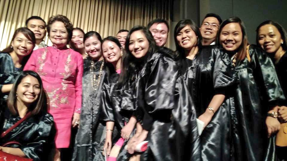 konquerology's tweet photo. With Auntie Teresita Leonardo-de Castro. π @ PICC #bar2015 Oathtaking https://t.co/ikJRzPGvyA