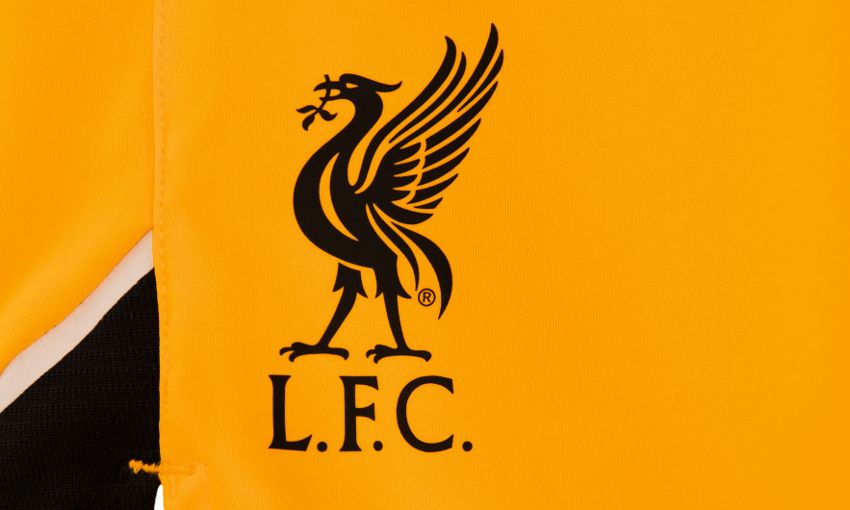 LFCIndonesia's tweet photo. GALERI FOTO #LFCIndonesia: Lihat dari dekat detail kostum tandang #LFC untuk musim 2016-17 https://t.co/HJZHZstoA7 https://t.co/ZjW9Pj8v7O