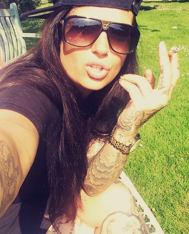 Pretty hot out here 😎☀️ #wheresthesunat #ibizasoon