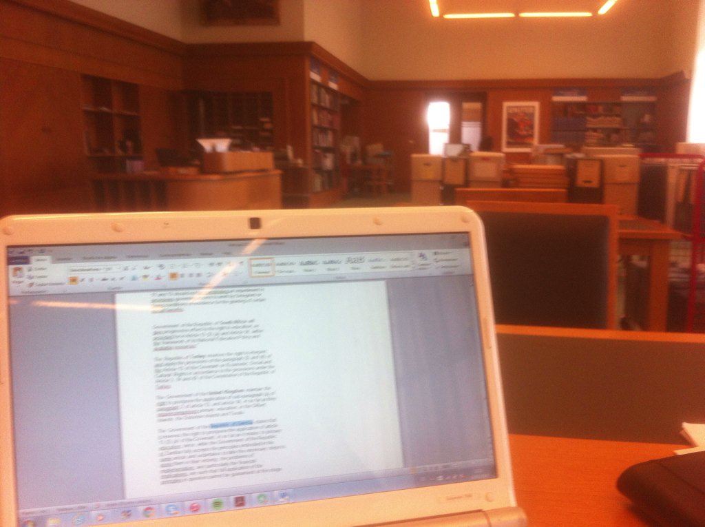 cuhd_edu's tweet photo. Ultimando ya la investigación del #IVDiplomaDDHH en @UNOGLibrary, sobre libertad de educación https://t.co/WmXgCfVtpV